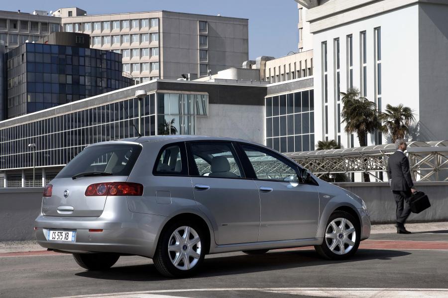  Fiat Croma (194) 2005 года  (фото 9 из 108)